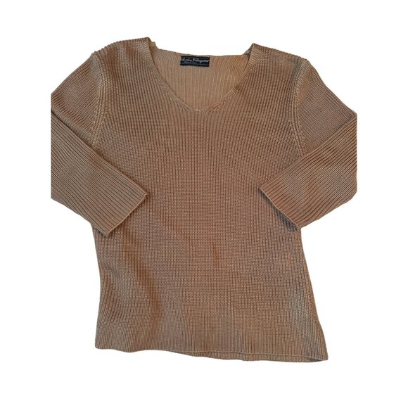 Authentic Salvatore Ferragamo Beige 100% Silk Knit V-Neck Sweater Made In Italy - Picture 2 of 5
